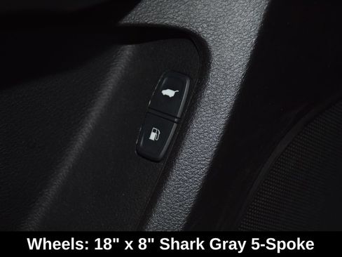 Used 2018 Acura MDX SH-AWD image 27