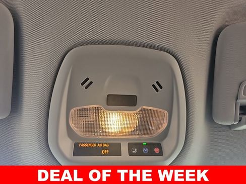 Used 2025 Chevrolet Trax ACTIV w/ Driver Confidence Package image 30