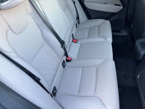 New 2026 Volvo XC60 B5 Plus w/ Protection Package Premier AWD/4WD image 44