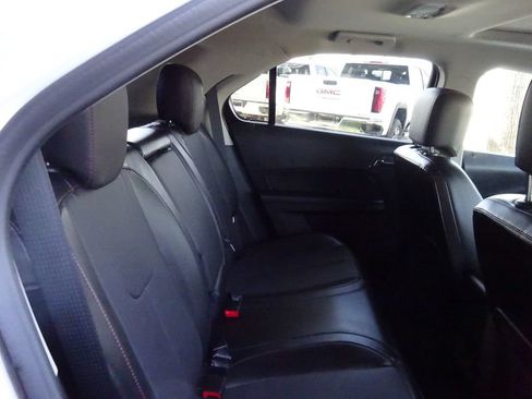 Certified 2017 Chevrolet Equinox Premier w/ Enhanced Convenience Package FWD image 23