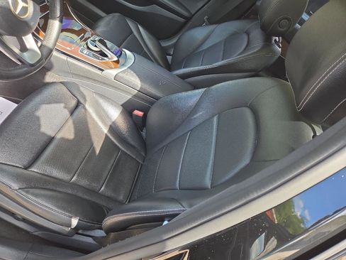 Used 2016 Mercedes-Benz C 300 Sedan image 7