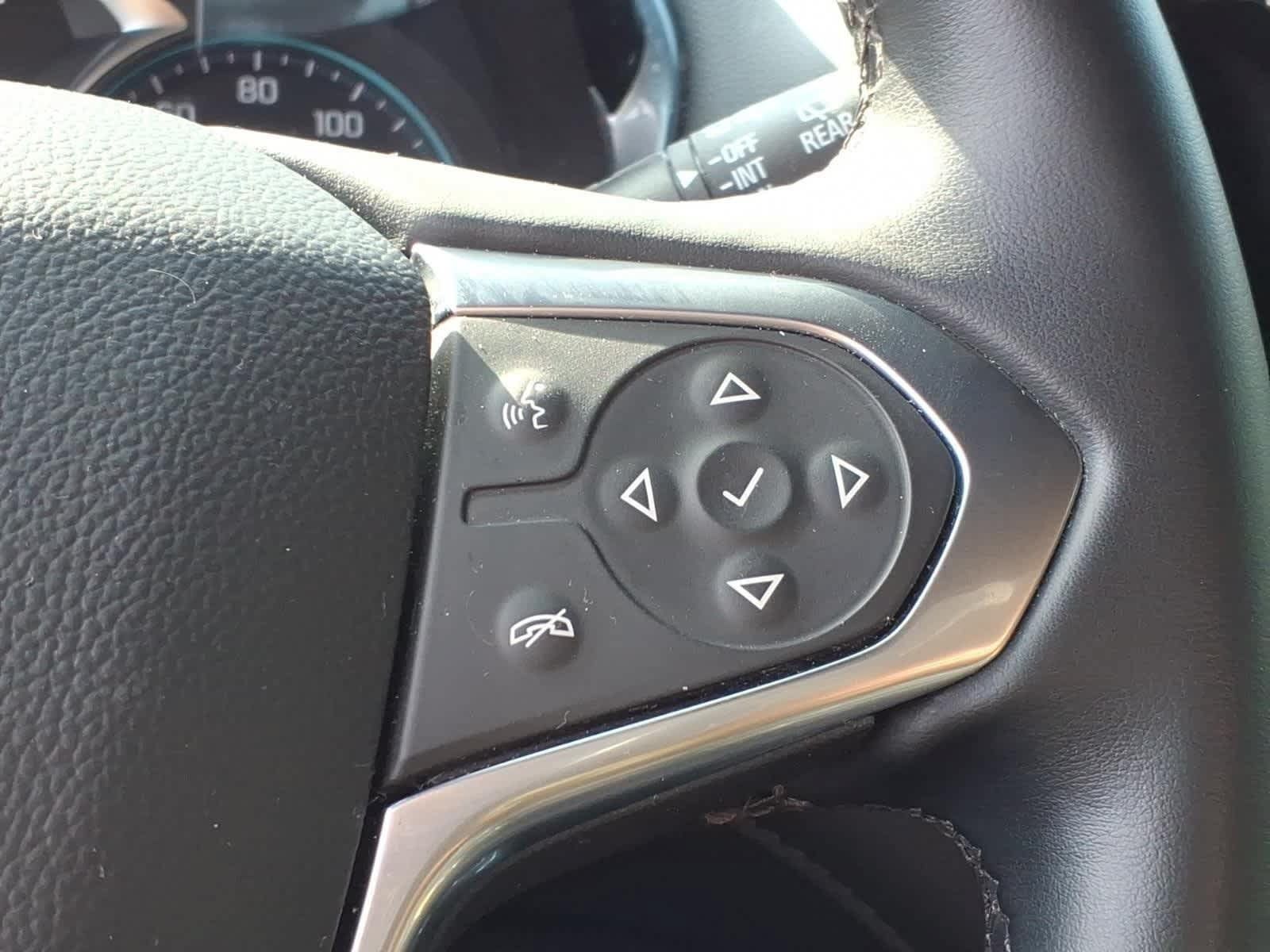 Used 2023 Chevrolet Traverse LT FWD image 20