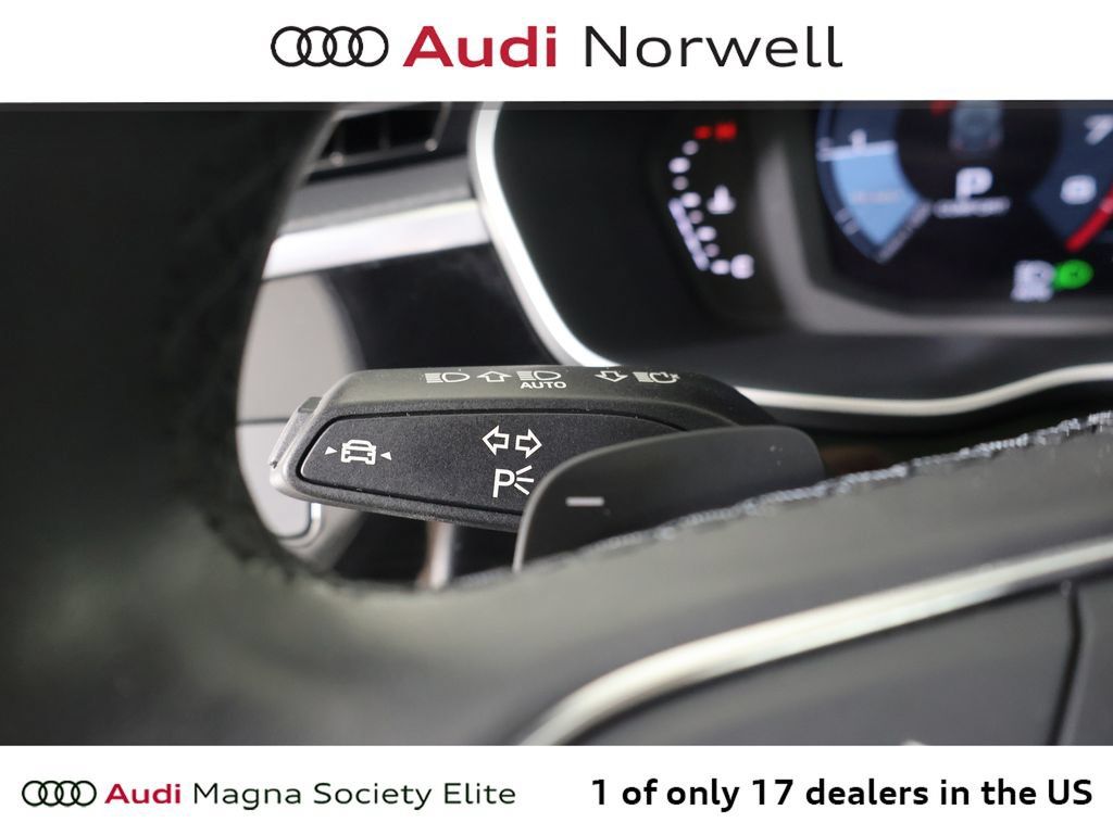 Used 2024 Audi Q3 2.0T Premium AWD/4WD image 28