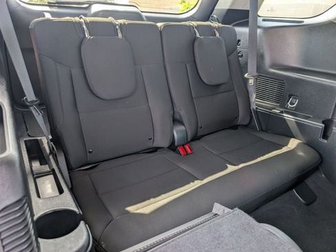 Used 2023 Ford Explorer XLT RWD image 27
