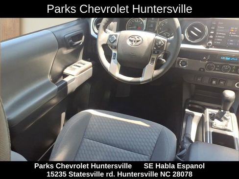 Used 2023 Toyota Tacoma SR5 RWD image 18