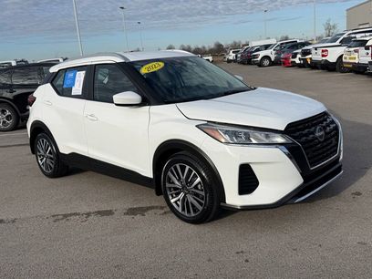 Used 2023 Nissan Kicks SV
