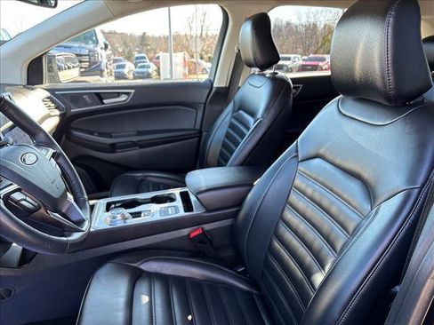 Used 2024 Ford Edge SEL image 18