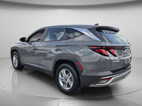 Certified 2026 Hyundai Tucson SE FWD image 7