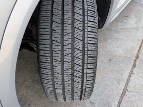 Used 2023 Audi Q5 2.0T Premium w/ Convenience Package image 12