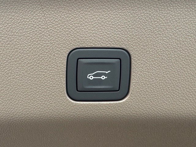New 2026 GMC Yukon Denali w/ Denali Reserve Package AWD/4WD image 31
