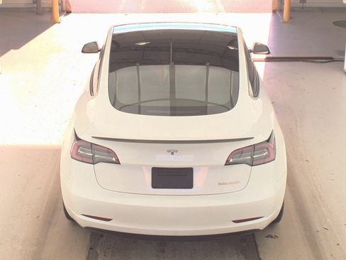 Used 2023 Tesla Model 3 Performance image 14