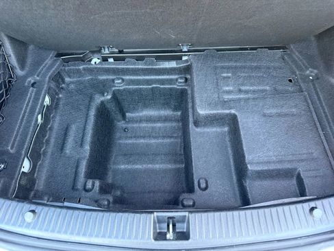 Used 2018 Mercedes-Benz C 300 4MATIC Sedan image 14