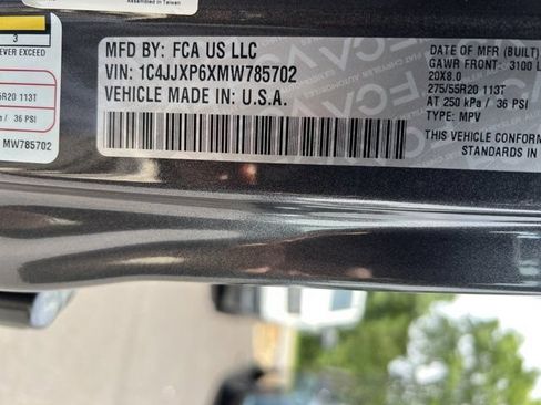 Used 2021 Jeep Wrangler Unlimited Sahara w/ Cold Weather Group AWD/4WD image 39