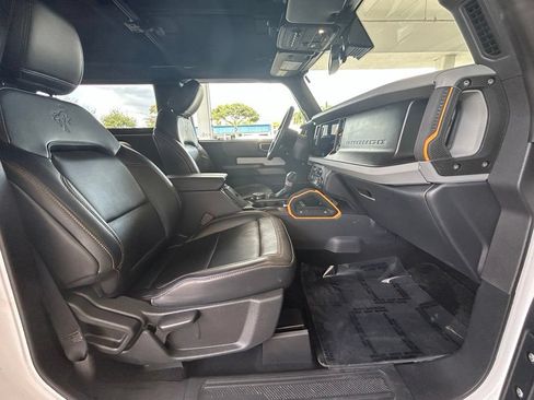 Used 2023 Ford Bronco Badlands AWD/4WD image 25
