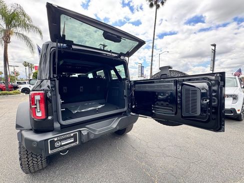 New 2026 Ford Bronco Outer Banks w/ Sasquatch Package AWD/4WD image 15