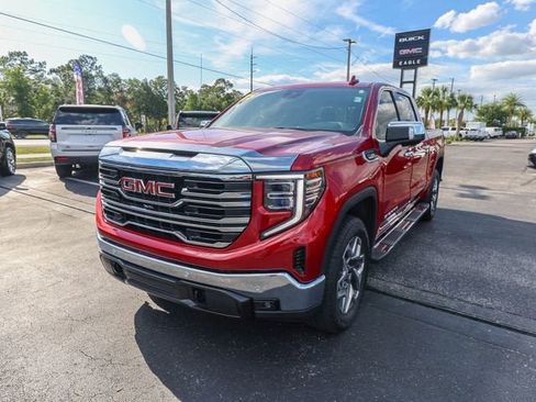 Used 2025 GMC Sierra 1500 SLT w/ SLT Premium Plus Package AWD/4WD image 3