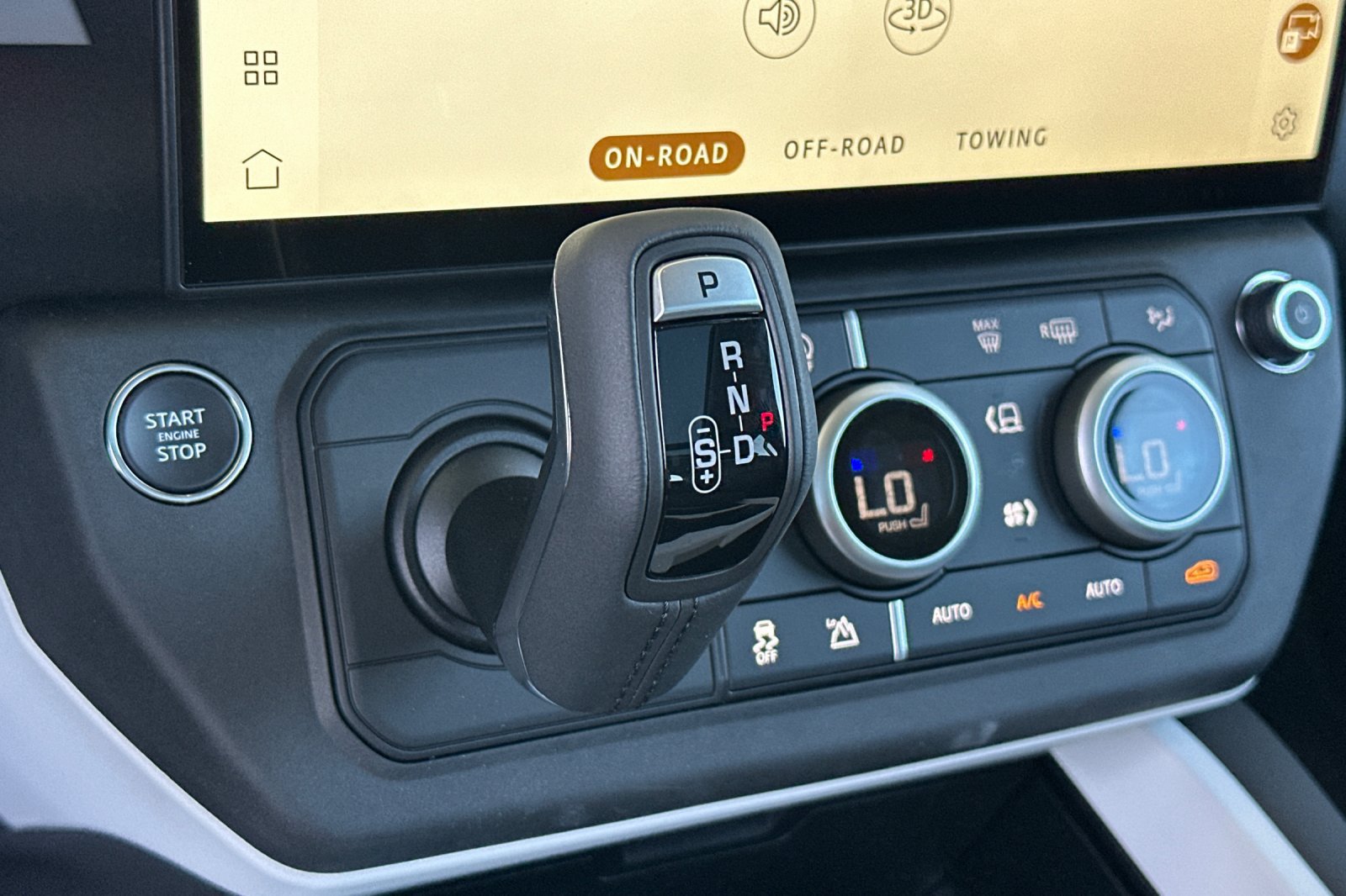 New 2026 Land Rover Defender 110 S AWD/4WD image 22