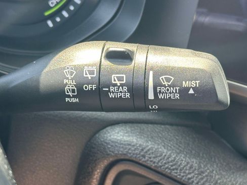 Used 2024 Jeep Wrangler Unlimited AWD/4WD image 24