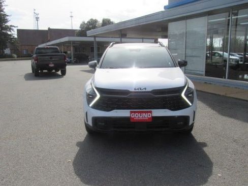 Used 2025 Kia Sportage X-Pro Prestige image 3