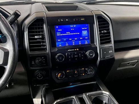 Used 2020 Ford F150 XLT w/ Equipment Group 302A Luxury AWD/4WD image 5