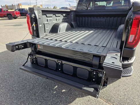 New 2026 GMC Sierra 1500 AT4 w/ AT4 Premium Package image 9
