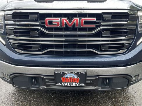 Used 2022 GMC Sierra 1500 SLT w/ SLT Convenience Package image 31
