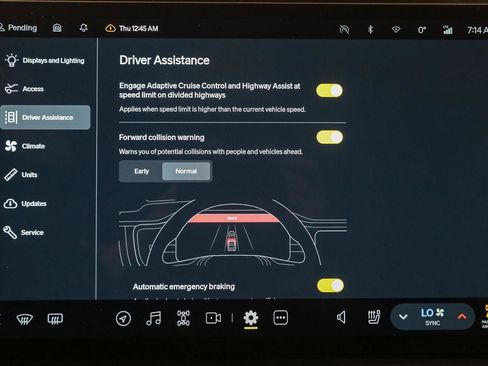 Used 2023 Rivian R1S Launch Edition AWD/4WD image 34