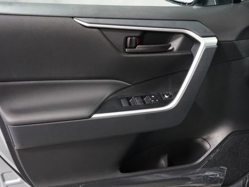 New 2025 Toyota RAV4 LE image 28