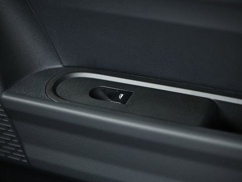 New 2026 MINI Cooper 2-Door Hardtop FWD image 40