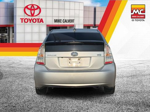 Used 2010 Toyota Prius Five FWD image 4