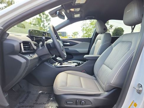 New 2026 Buick Envista Avenir FWD image 16