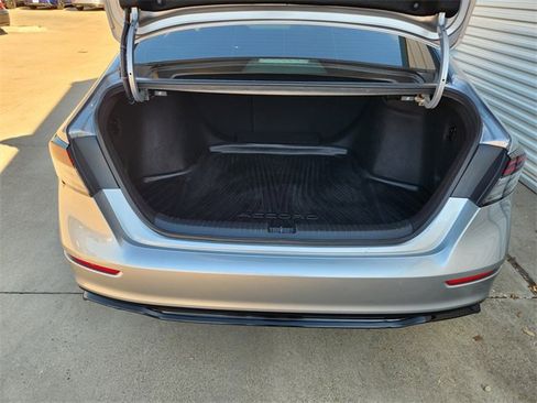 Certified 2023 Honda Accord Sport image 19