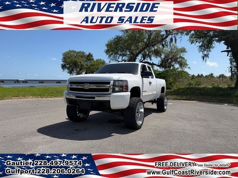 Used 2010 Chevrolet Silverado 1500 LS image 1