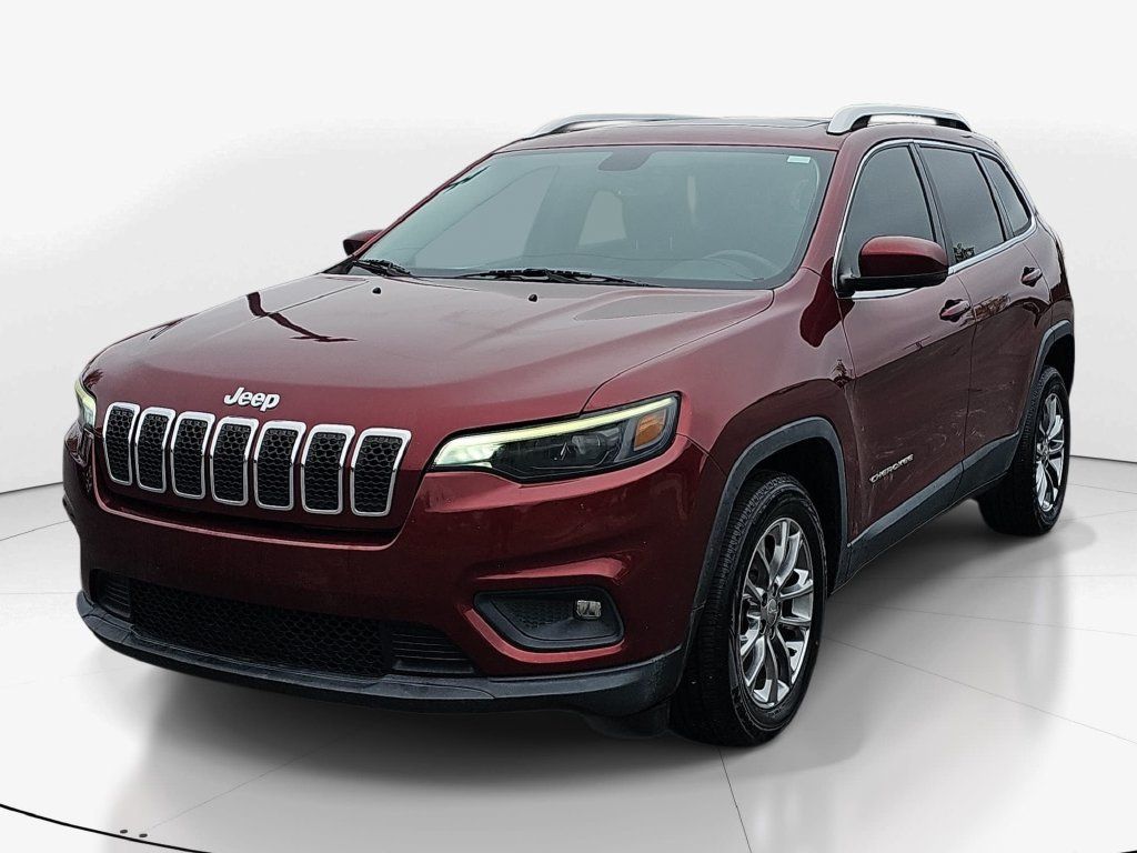 Used 2019 Jeep Cherokee Latitude Plus w/ Comfort/Convenience Group FWD image 11