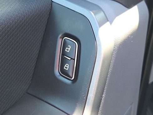 Used 2023 Ford F150 XLT AWD/4WD image 23