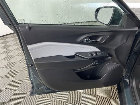 New 2026 Chevrolet Trax LT w/ LT Convenience Package image 13