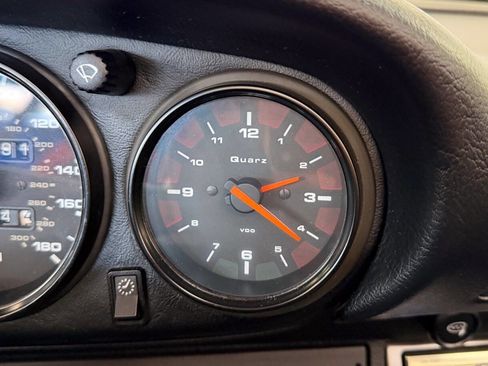 Used 1997 Porsche 911 Carrera image 57