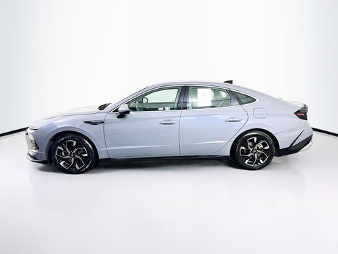 Used 2025 Hyundai Sonata SEL image 4