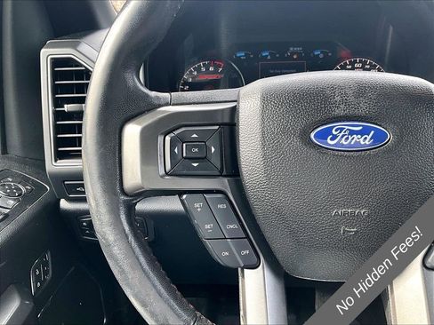Used 2018 Ford F150 Lariat w/ Equipment Group 502A Luxury AWD/4WD image 16