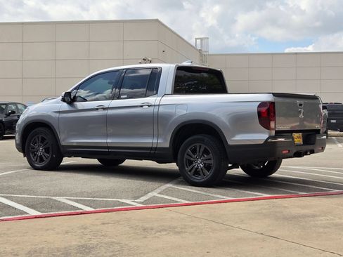 Used 2019 Honda Ridgeline Sport image 5