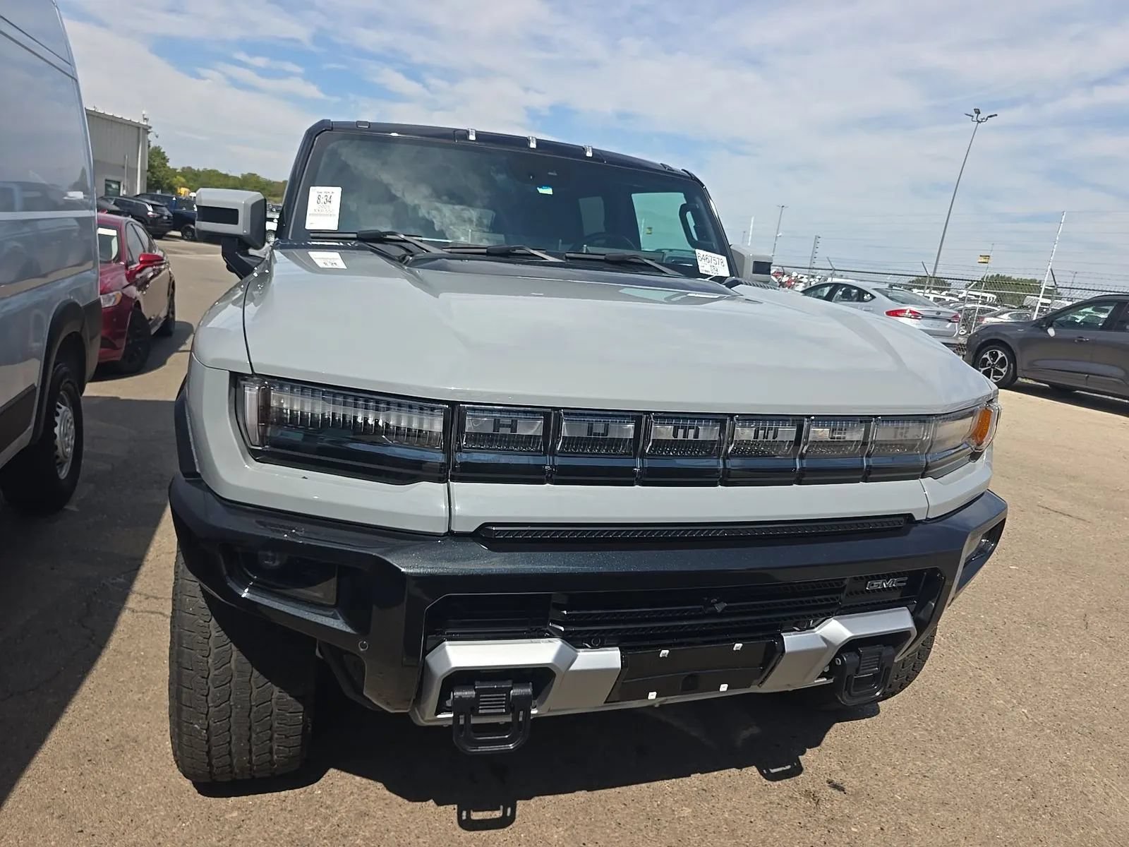 Used 2025 GMC Hummer EV 2X AWD/4WD image 2