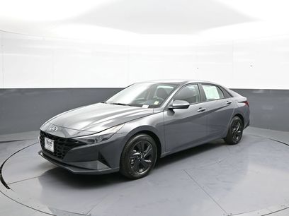 Certified 2023 Hyundai Elantra SEL