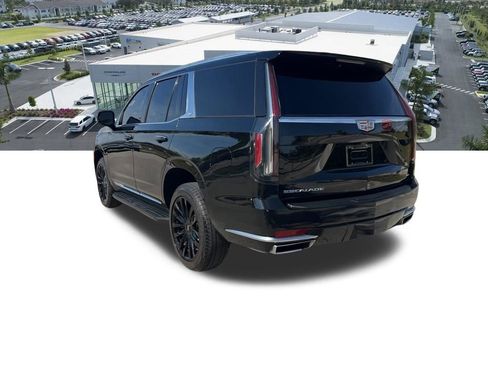 Used 2022 Cadillac Escalade Premium Luxury RWD image 26