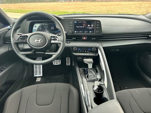 New 2026 Hyundai Elantra Sport image 22