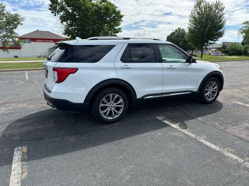 Used 2020 Ford Explorer Limited AWD/4WD image 11