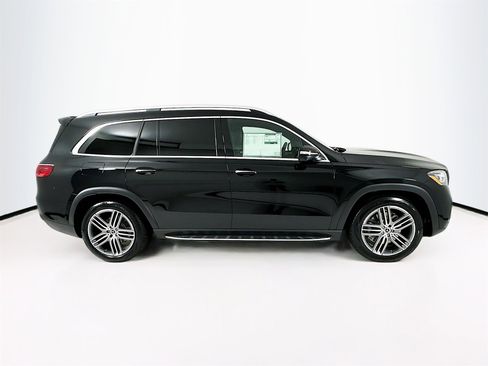 New 2026 Mercedes-Benz GLS 450 GLS 450 image 9