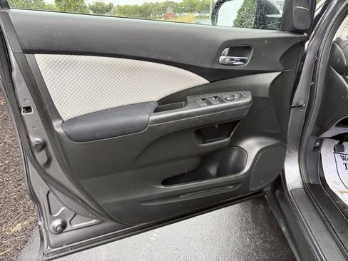 Used 2016 Honda CR-V EX image 9