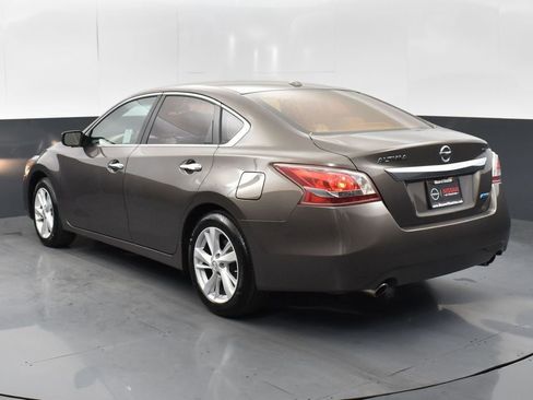 Used 2013 Nissan Altima 2.5 SV image 6