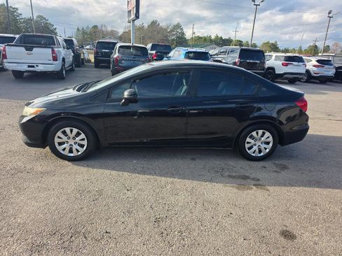 Used 2012 Honda Civic LX image 2