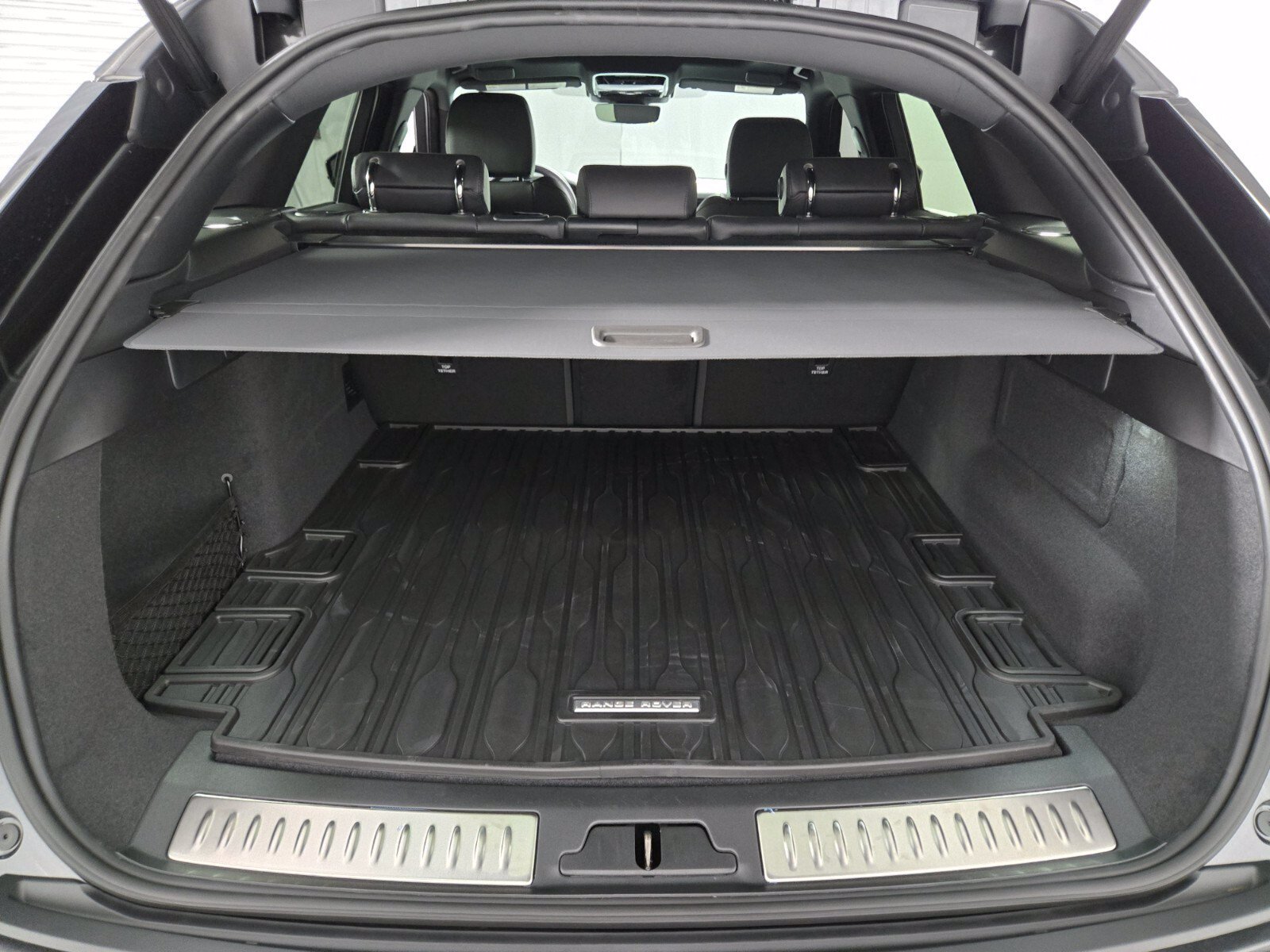 New 2026 Land Rover Range Rover Velar S AWD/4WD image 15